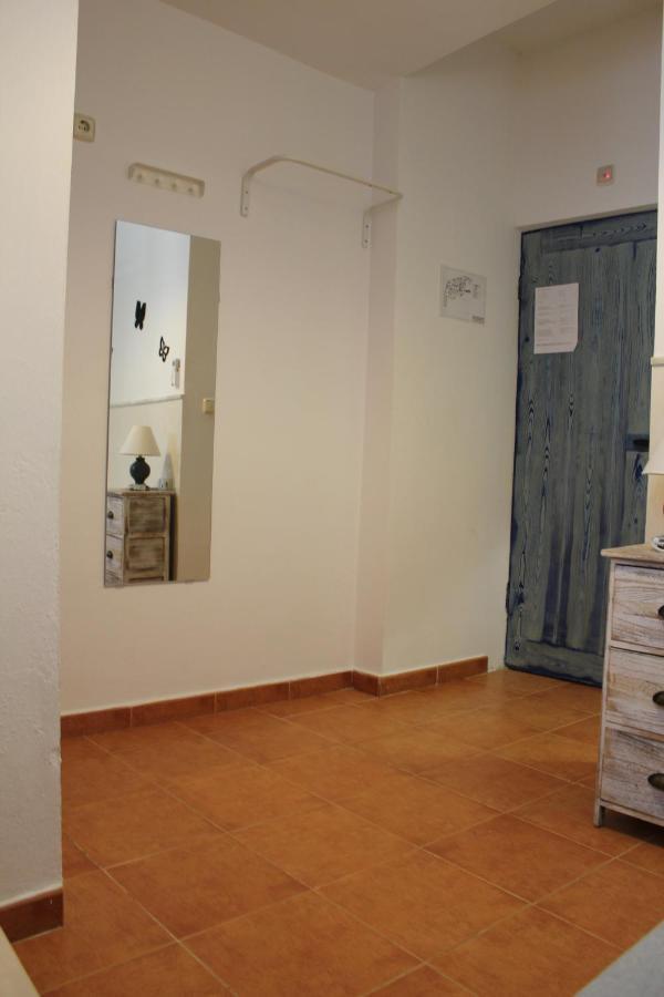 Joy Beach B&B Торремолинос Экстерьер фото